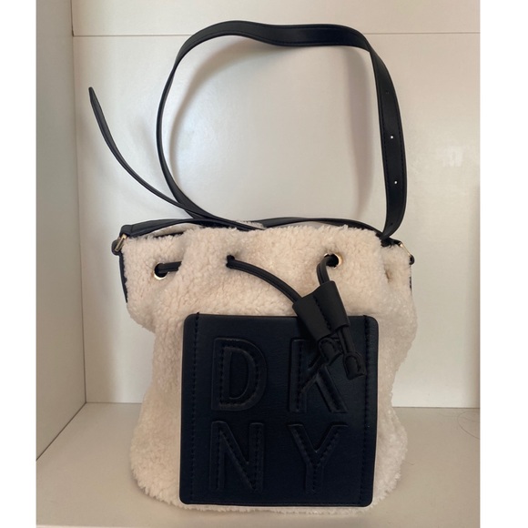 DKNY Tilly Stacked Logo Drawstring Bucket Bag - Picture 1 of 13